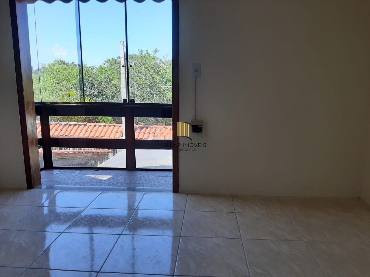 Casa 3 dormitórios no bairro Hípica