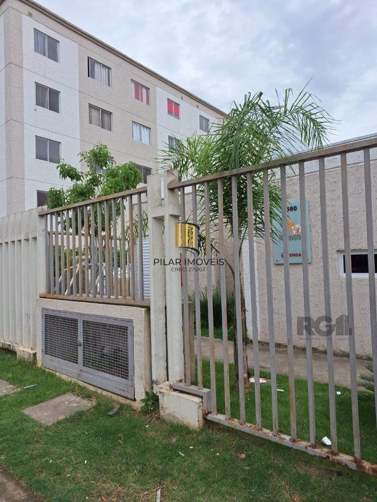 Apartamento de 02 dormitórios e 01 vaga, no bairro Rio Branco, em Canoas.