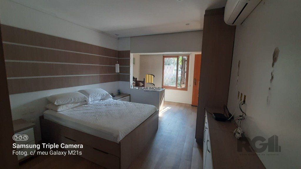 Casa 4 Dormitório(s) Bairro Nonoai