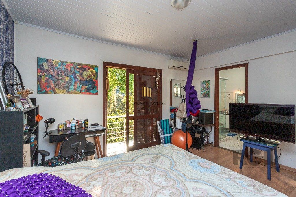 Casa sobrado no Jardim do Salso de 3 dormitórios