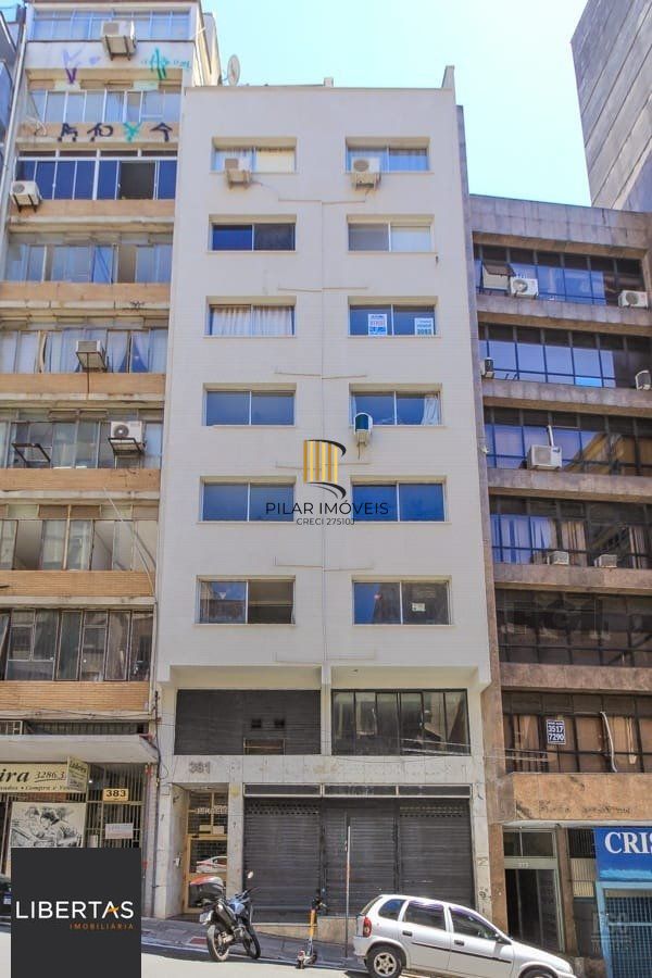 Sala / Apartamento no Centro com 35m²