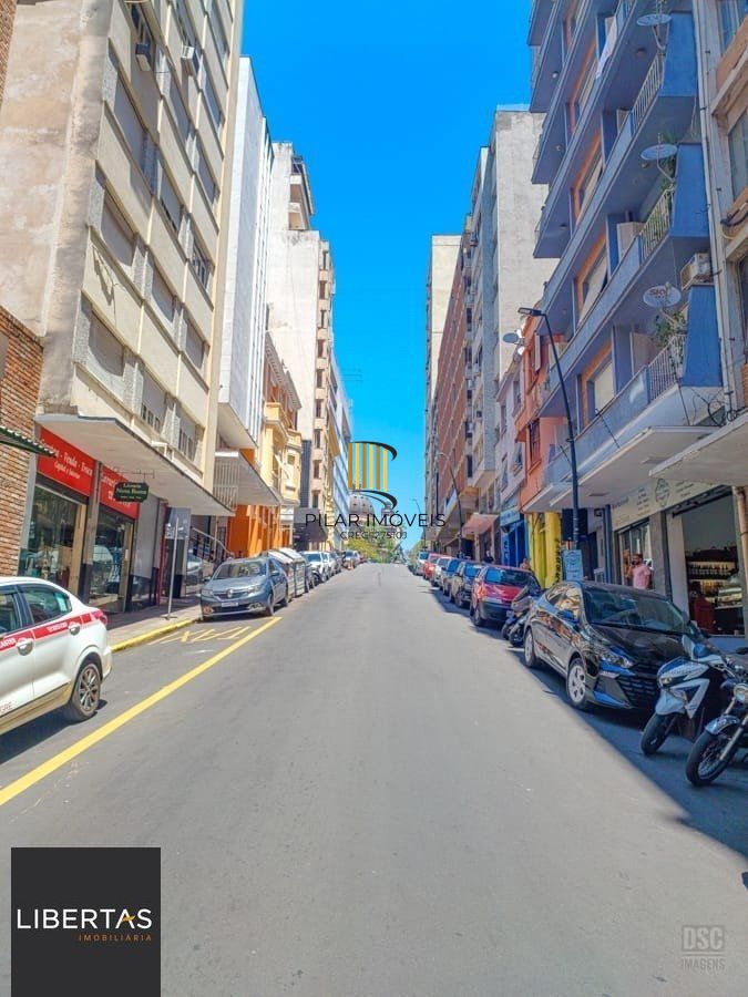 Sala / Apartamento no Centro com 35m²