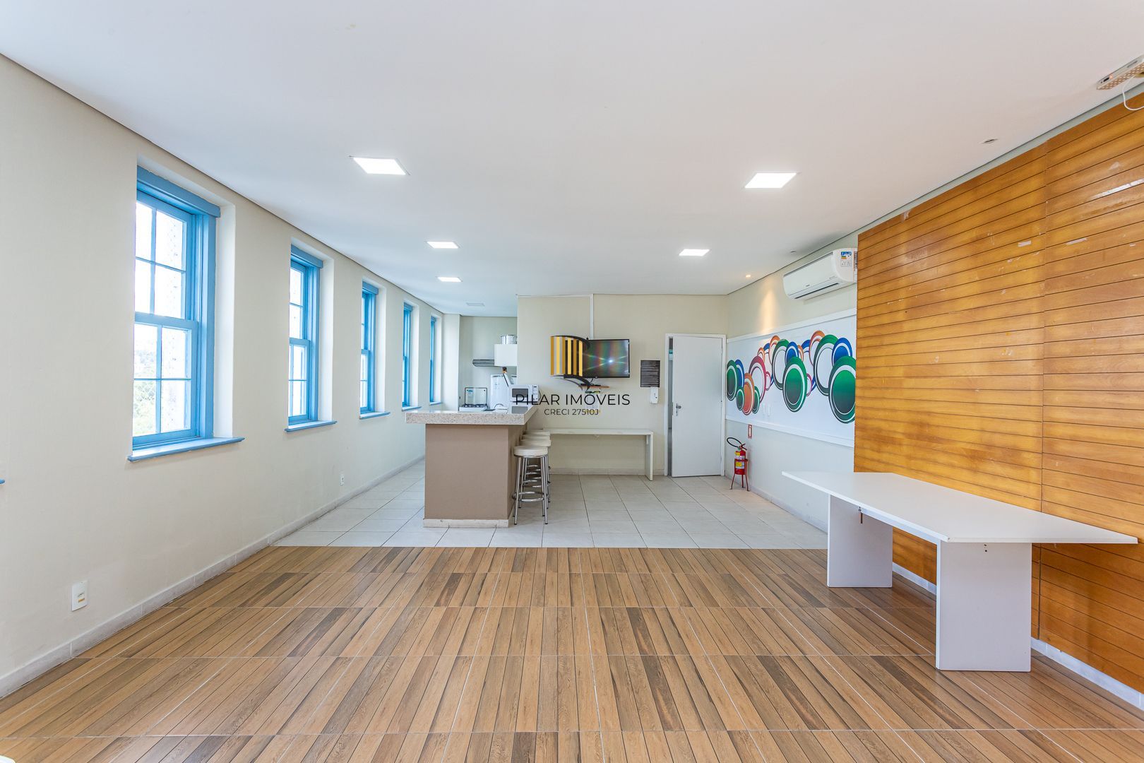 Apartamento no bairro Teresópolis de 3 dormitórios vaga infra