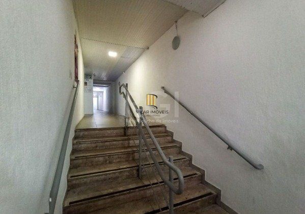Apartamento no Centro de 1 dormitório DESOCUPADO
