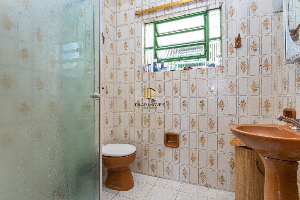 Casa para Venda - 143.32m², 3 dormitórios, sendo 1 suites, 5 vagas - Parque Santa Fé