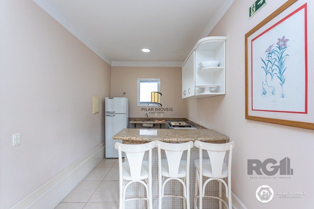 Apartamento para Venda - 102.05m², 3 dormitórios, sendo 1 suites, 2 vagas - Auxiliadora