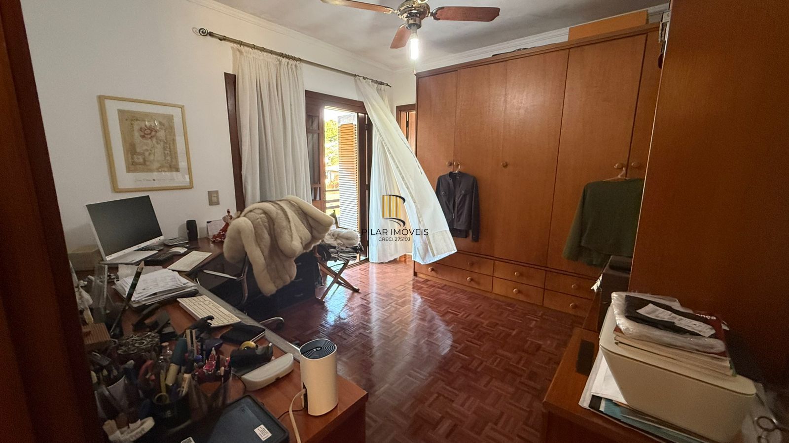 Casa 3 dormitórios no bairro Ipanema