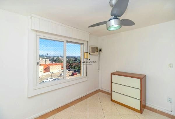 Apartamento de 2 dormitórios SEMI MOBILIADO / DESOCUPADO