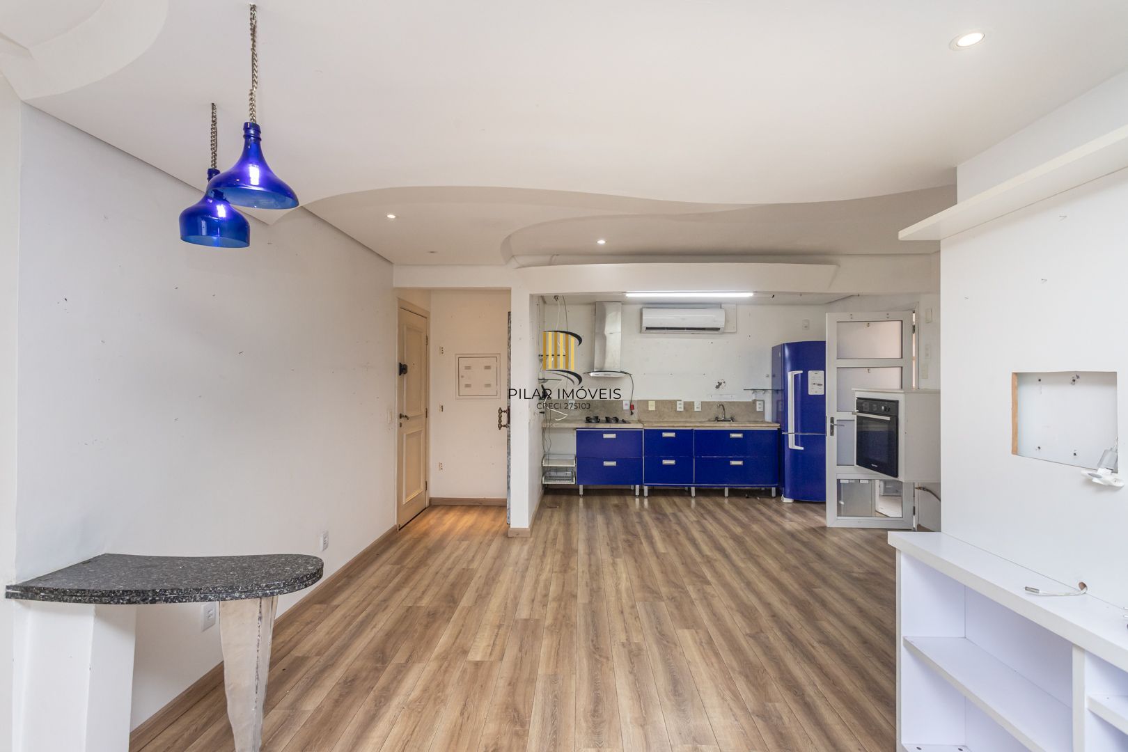 Apartamento de 2 dormitórios DESOCUPADO em frente do Iguatemi