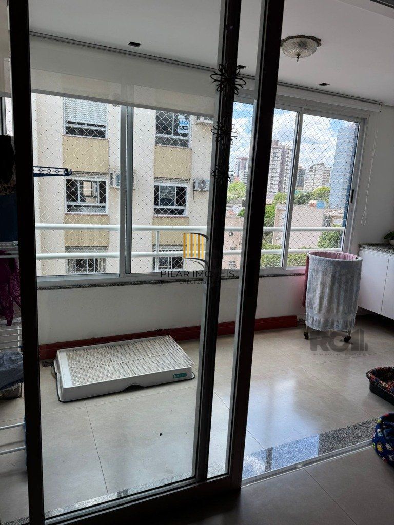 Apartamento 2 dormitórios no bairro Pátria Nova