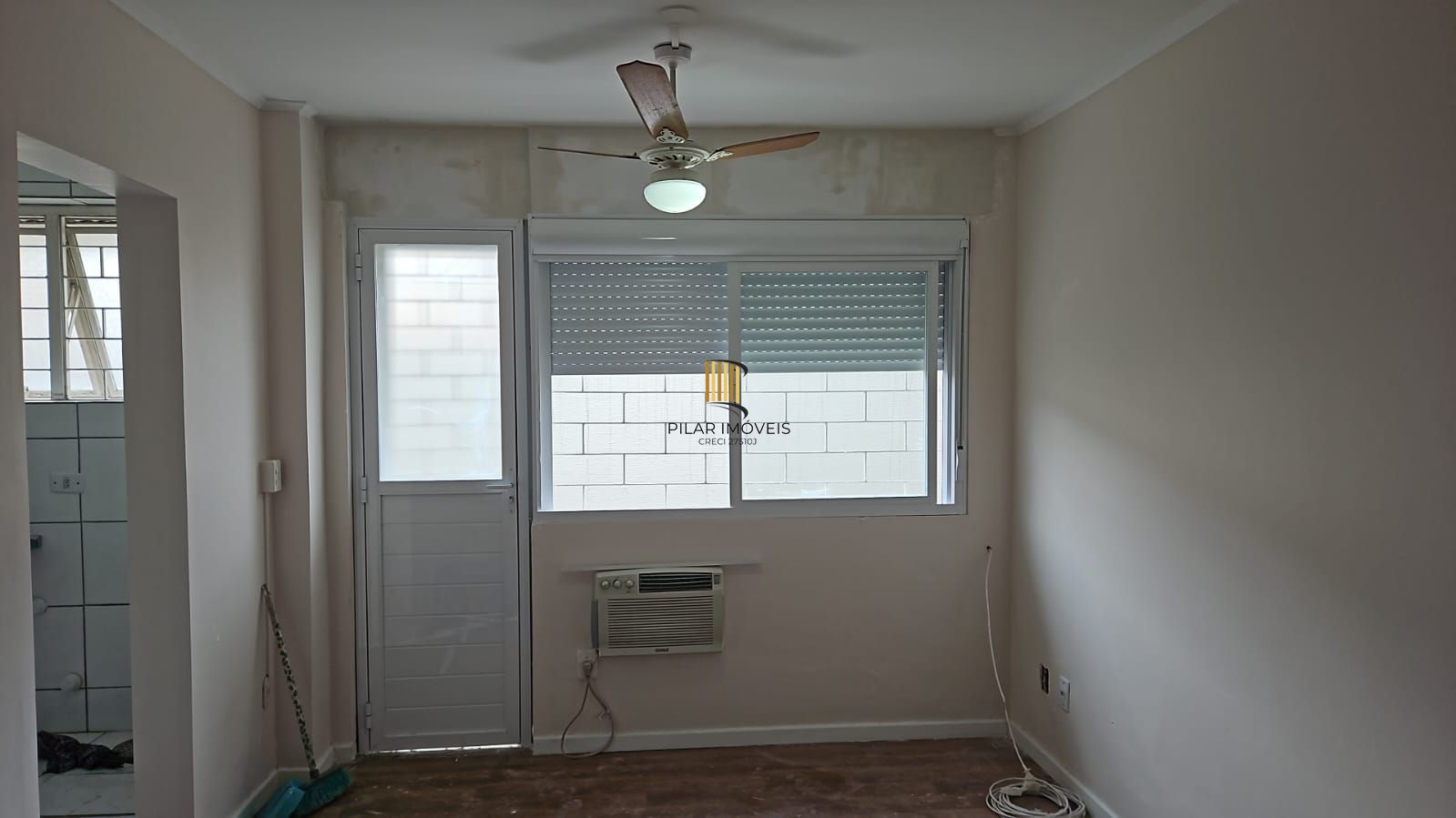 Apartamento JK, no bairro Sarandi, em Porto Alegre/RS