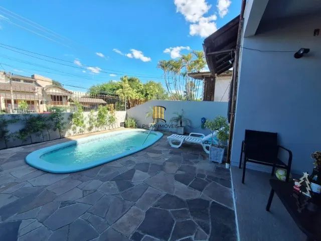 Casa 3 dormitórios no bairro Cristo Rei