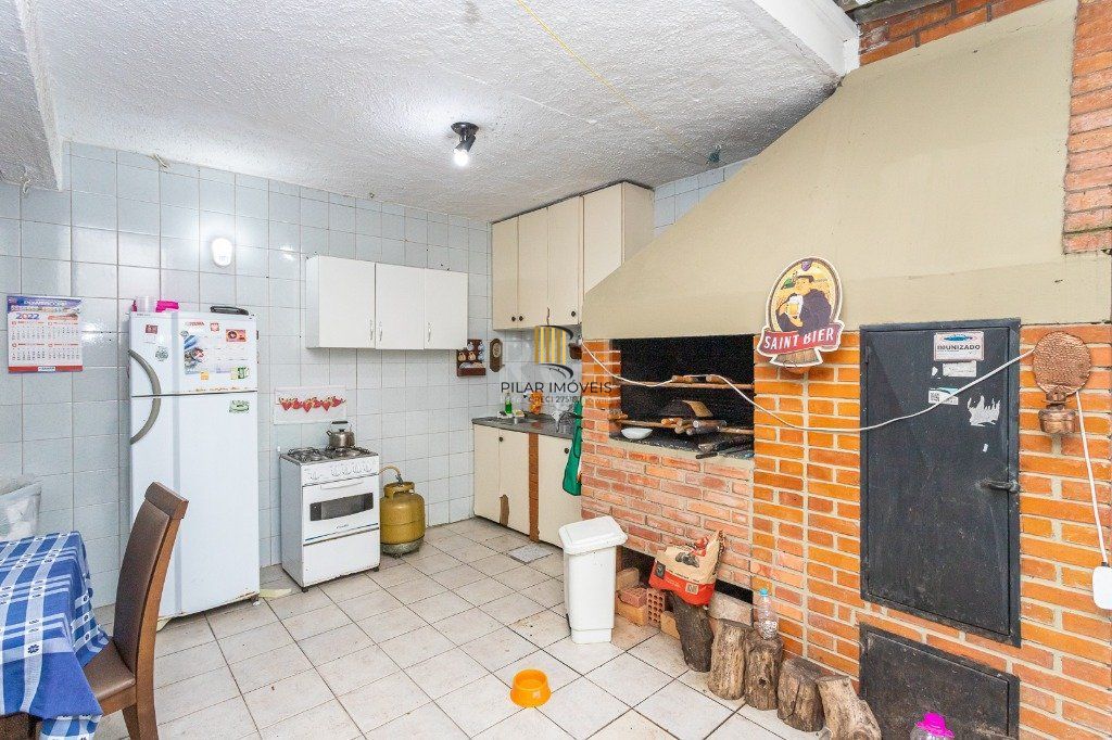 Casa para Venda - 272m², 3 dormitórios, 2 vagas - Santa Cecília