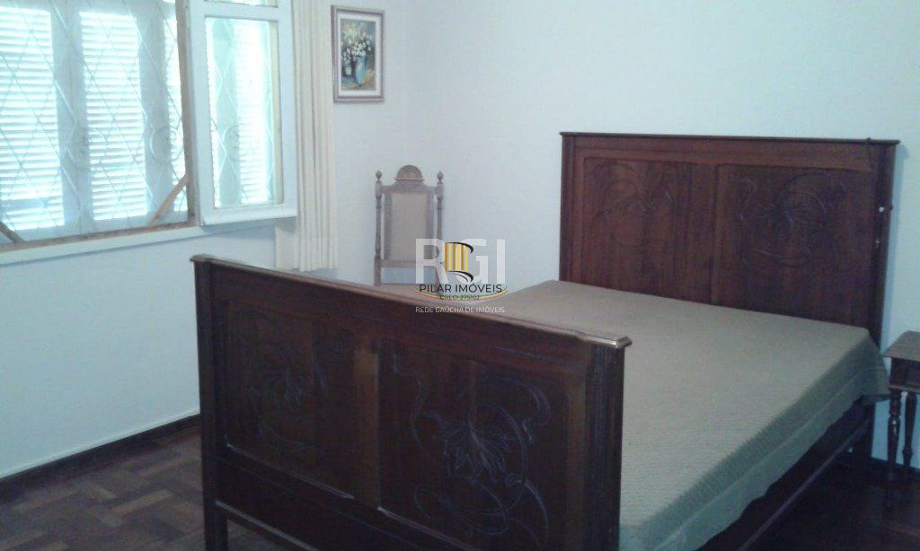 Sítio para Venda - 230m², 3 dormitórios, sendo 1 suites, 4 vagas - Centro