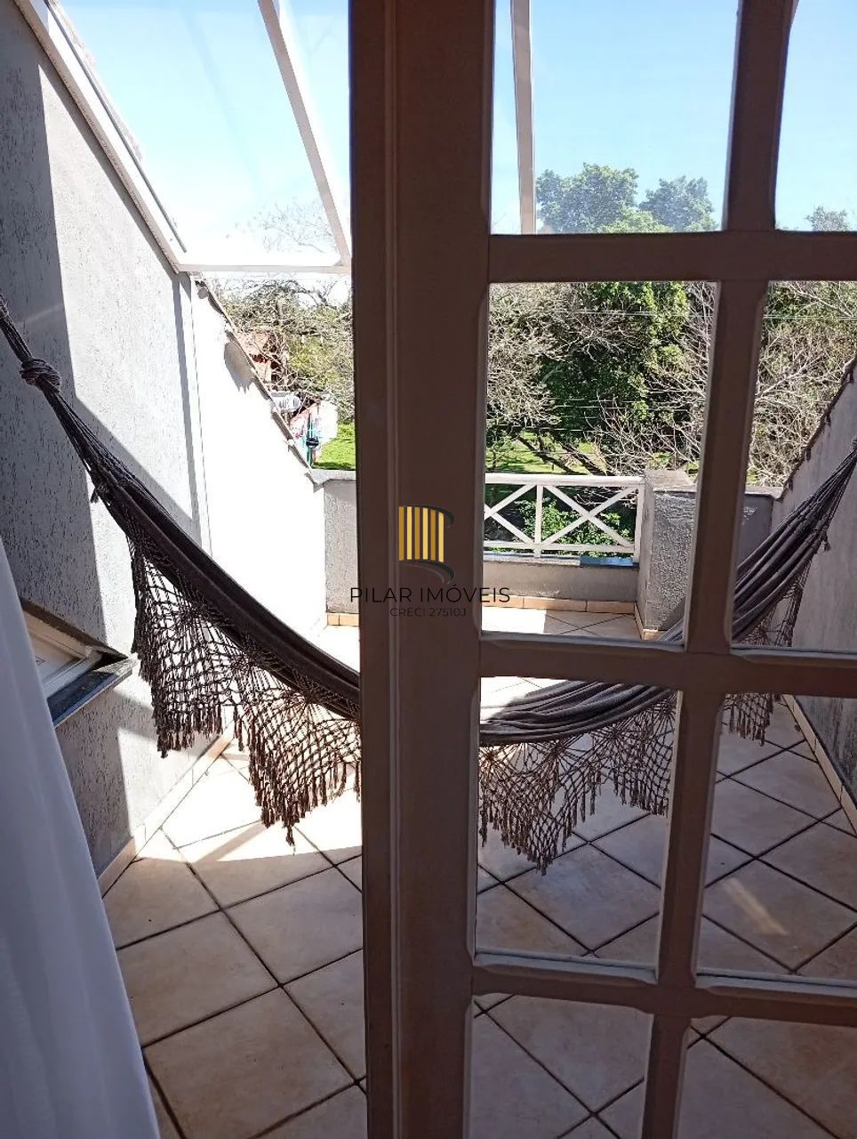 Casa 4 dormitórios no bairro Ipanema