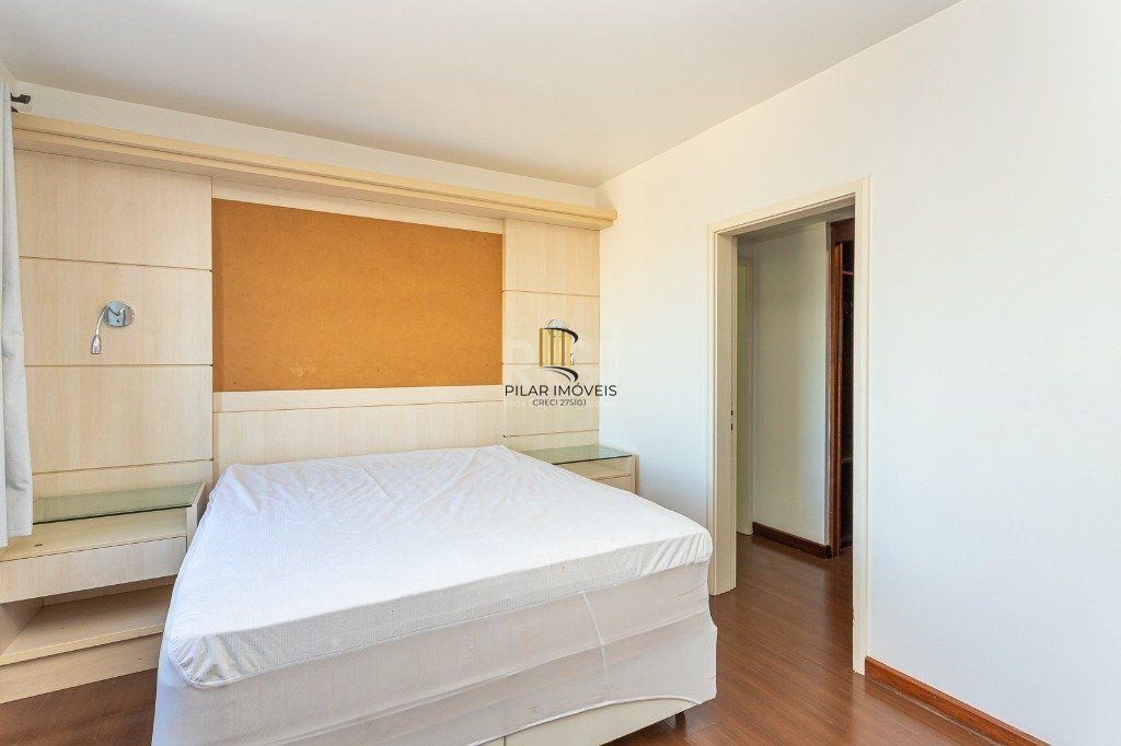Apartamento no bairro Higienópolis com 190m² de 3 dormitórios e 2 vagas