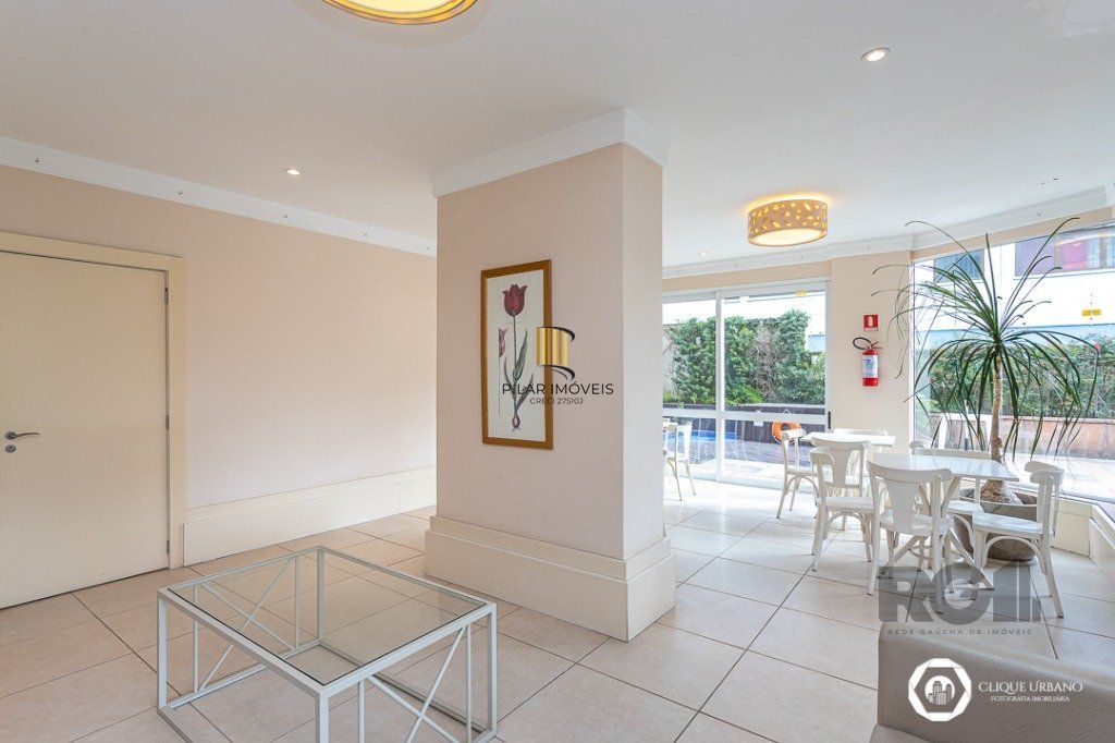 Apartamento para Venda - 102.05m², 3 dormitórios, sendo 1 suites, 2 vagas - Auxiliadora