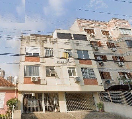 Apartamento no Passo D'areia de 1 dormitório e vaga