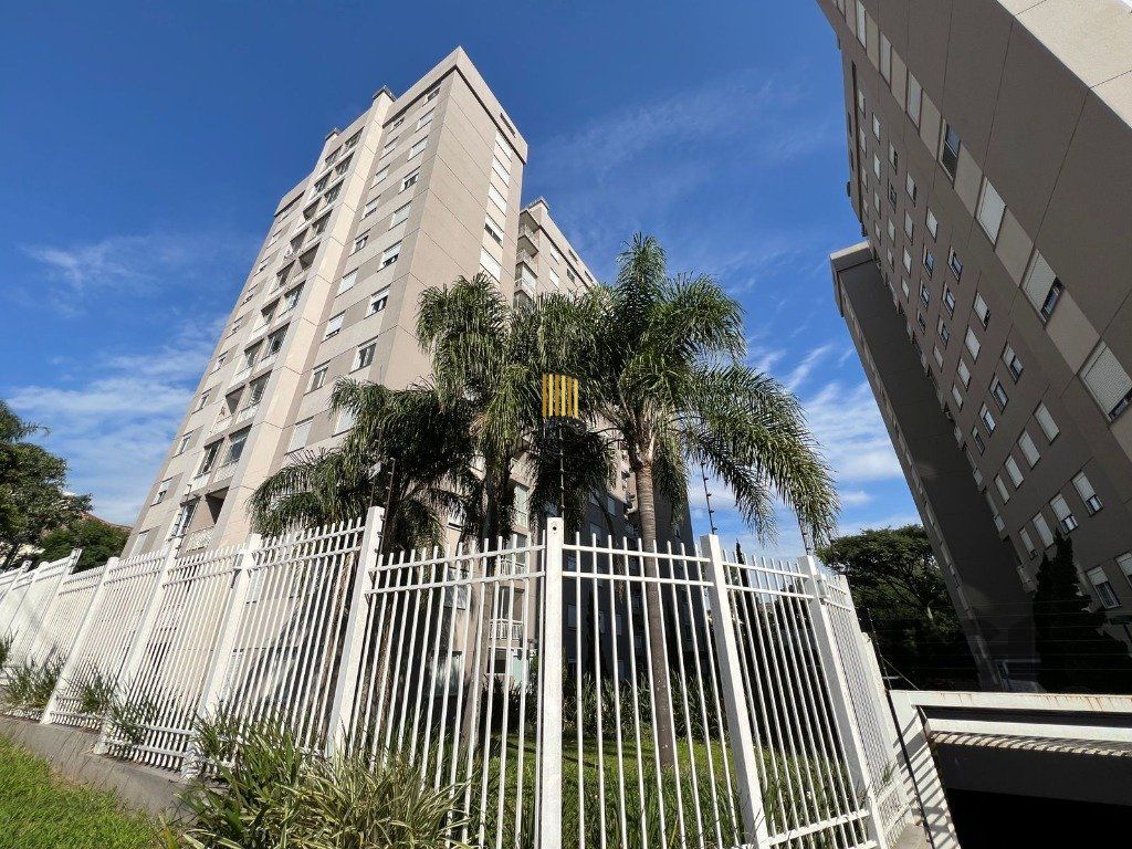 Apartamento no Teresópolis de 3 dormitórios e 2 vagas