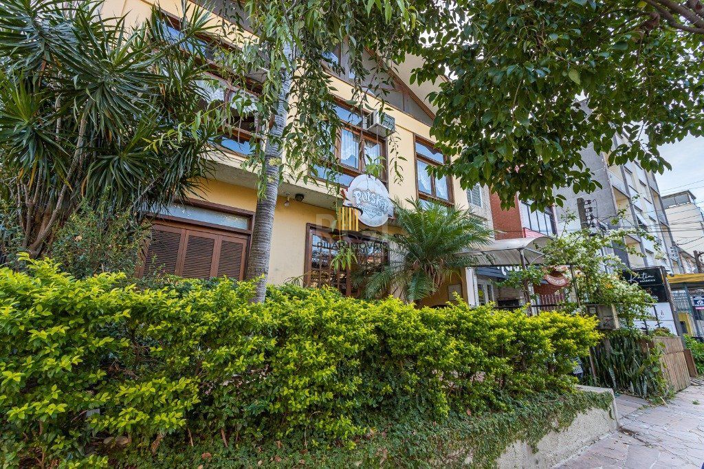 Casa para Venda - 272m², 3 dormitórios, 2 vagas - Santa Cecília
