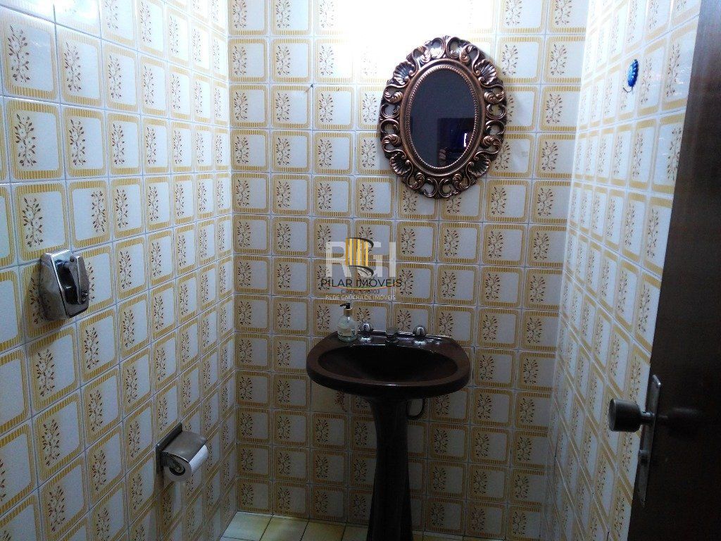 Cobertura para Venda - 323.99m², 3 dormitórios, sendo 1 suites, Partenon