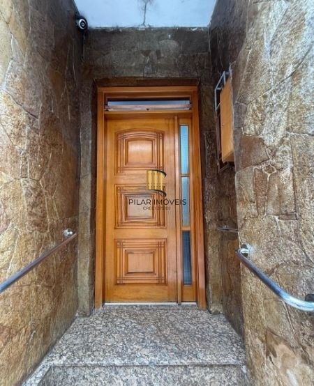 Apartamento no Centro de 1 dormitório desocupado