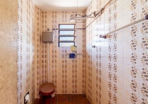 Prédio Comercial no Passo D'areia com 6 dormitórios e 5 vagas