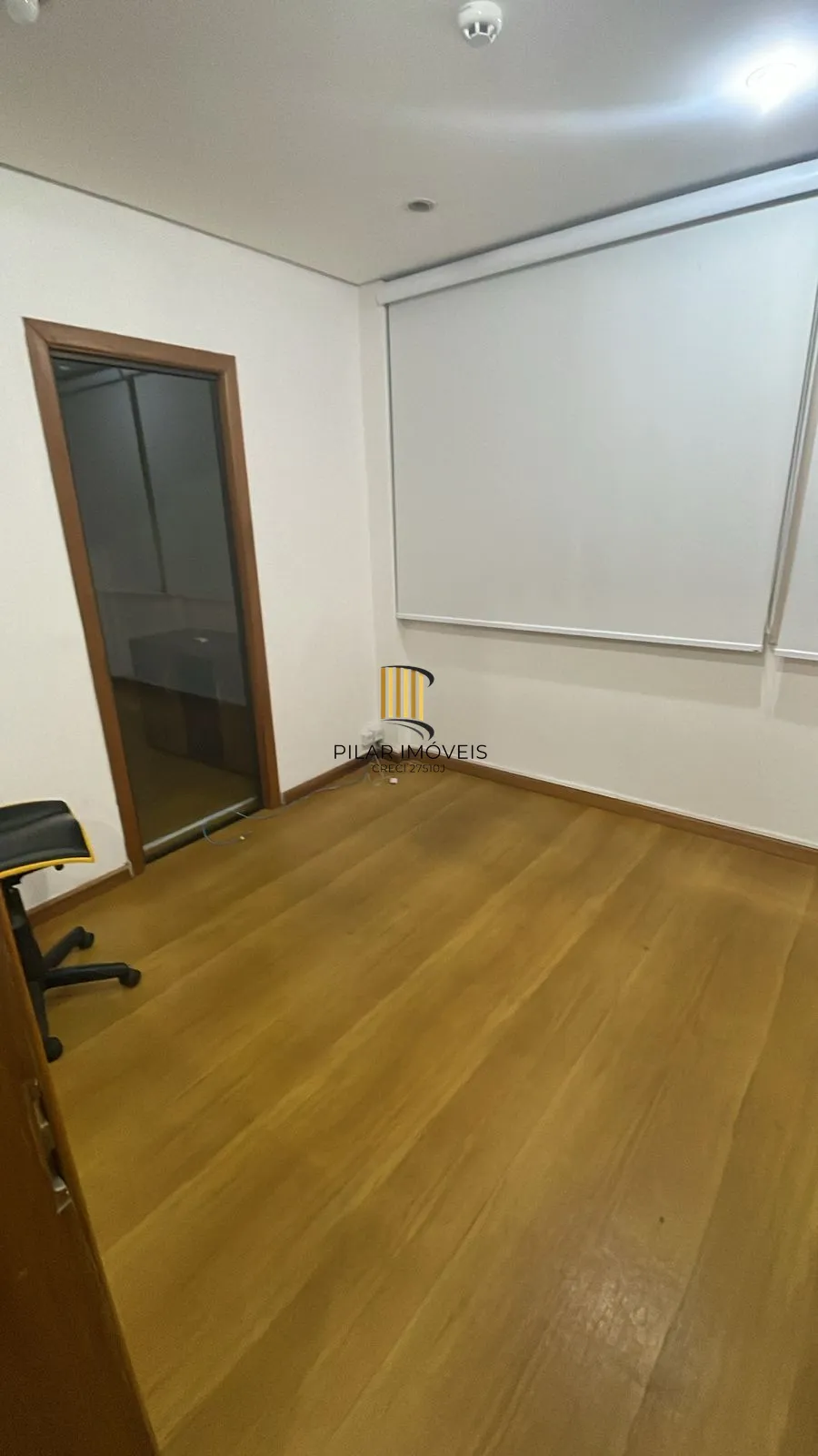 Apartamento no Centro DESOCUPADO