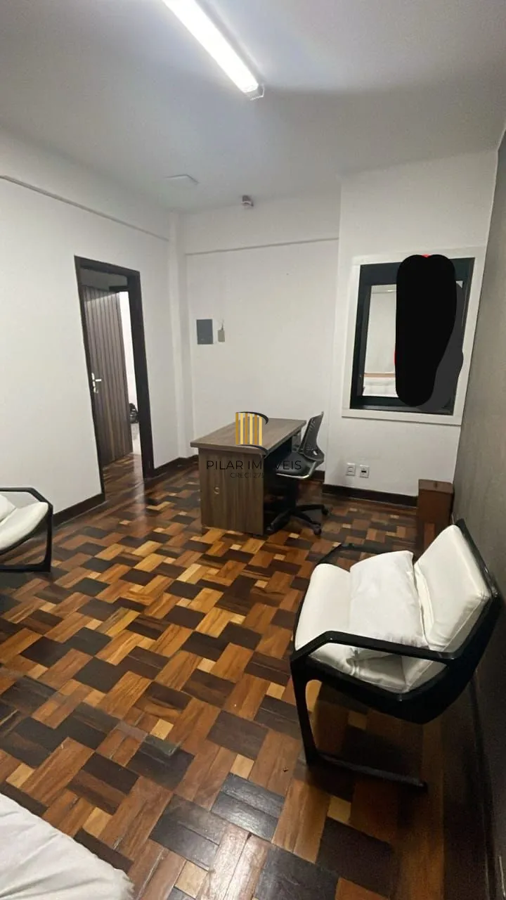 Sala comercial no Centro DESOCUPADA