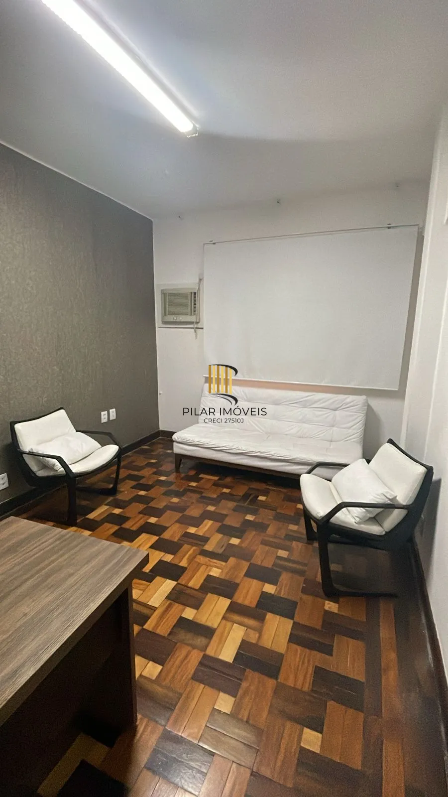 Sala comercial no Centro DESOCUPADA - Pilar Imóveis