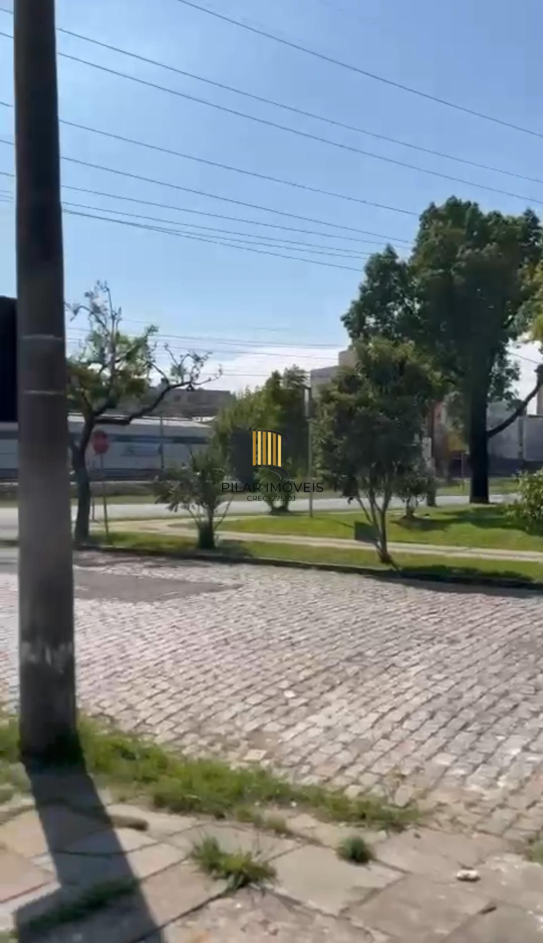 Prédio Comercial 2 dormitórios no bairro Santana