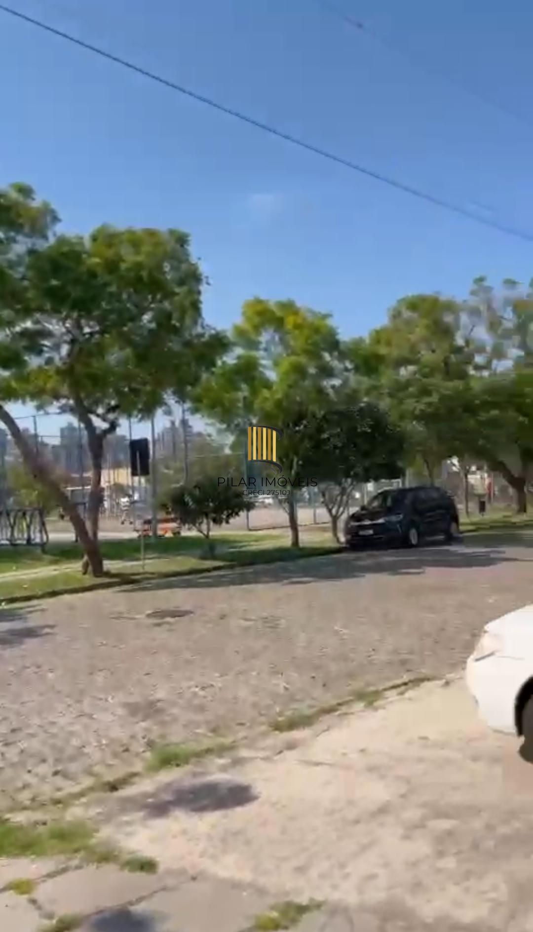 Prédio Comercial 2 dormitórios no bairro Santana