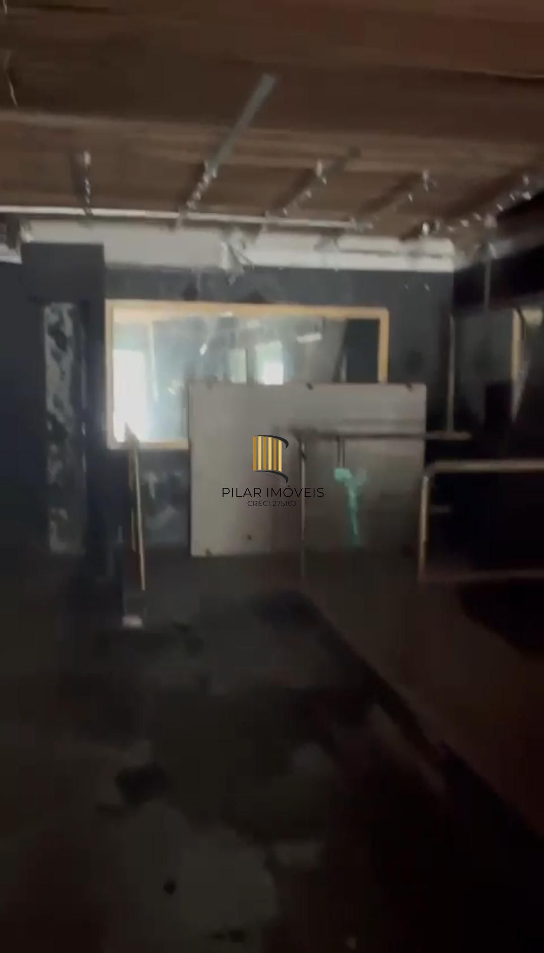 Prédio Comercial 2 dormitórios no bairro Santana