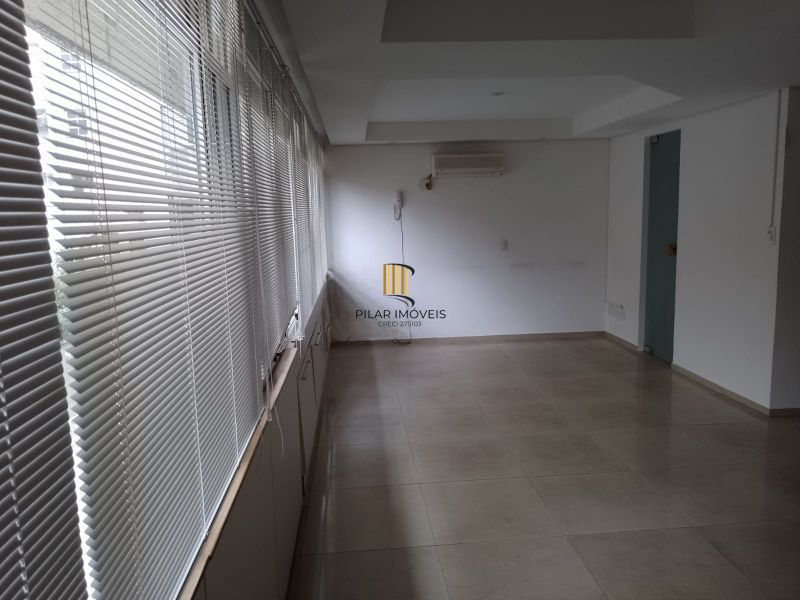 Sala Comercial 1 dormitório no bairro Independência