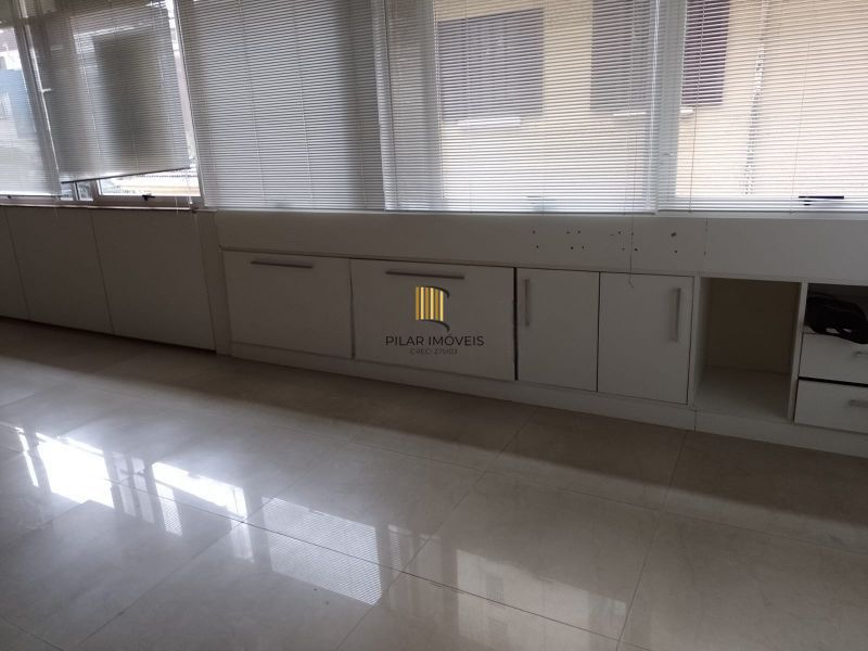 Sala Comercial 1 dormitório no bairro Independência