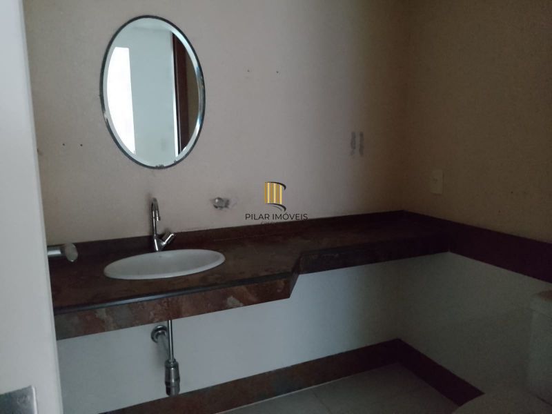 Sala Comercial 1 dormitório no bairro Independência