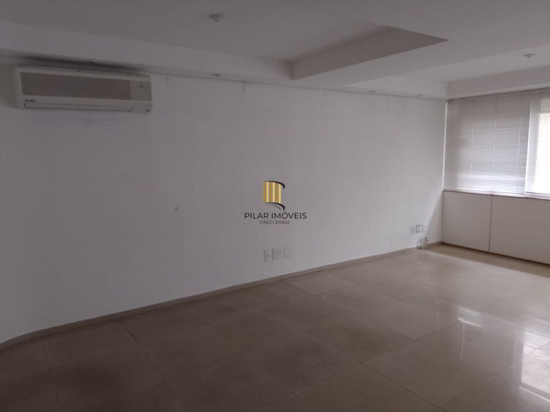 Sala Comercial 1 dormitório no bairro Independência
