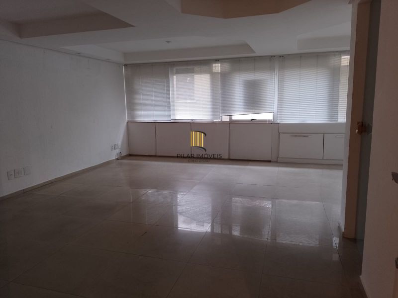 Sala Comercial 1 dormitório no bairro Independência