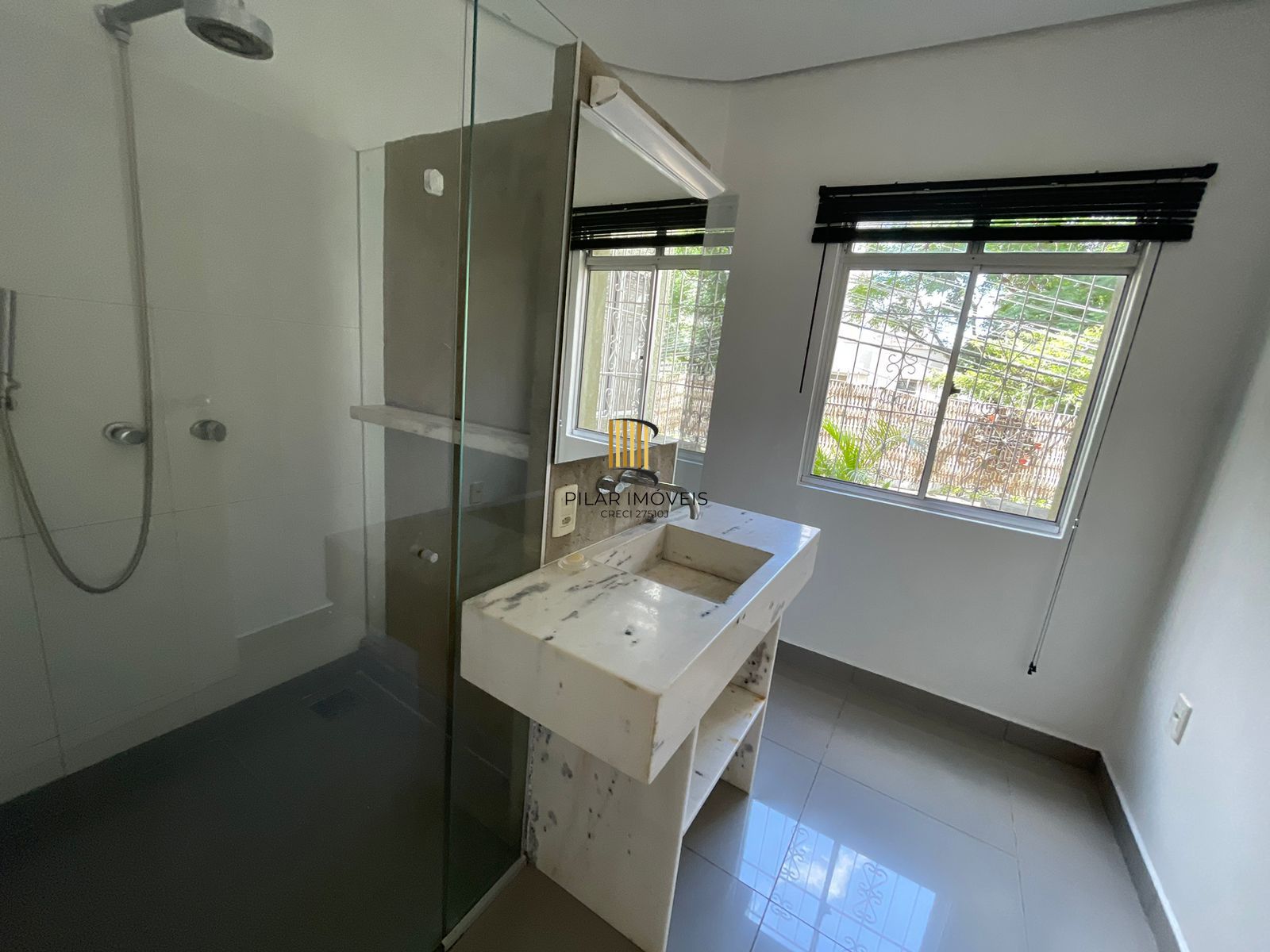 Casa 2 dormitórios no bairro Rio Branco