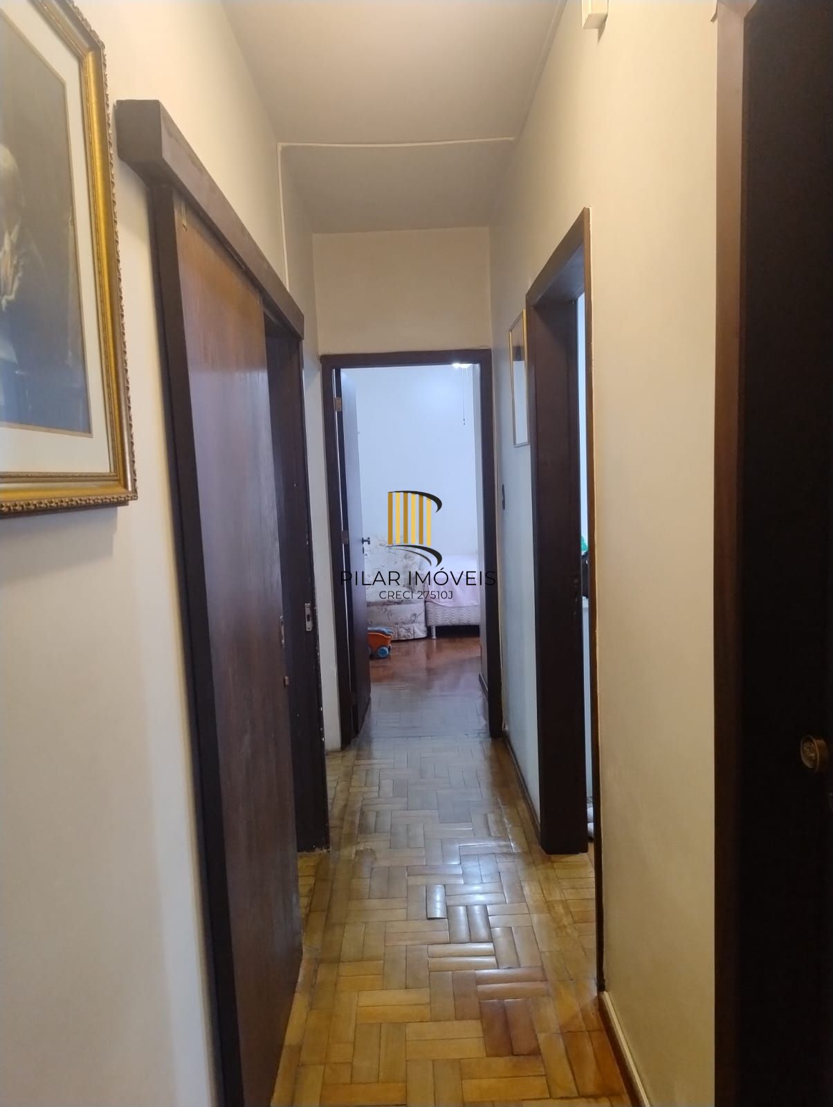 APTO 03 DORMITÓRIOS , GARAGEM ,ELEVADOR, SACADA. NO BAIRRO BOM FIM JUNTO AO HOSPITAL DE CLINICAS