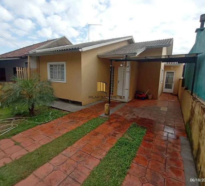 Casa 3 dormitórios no bairro Olaria - Pilar Imóveis