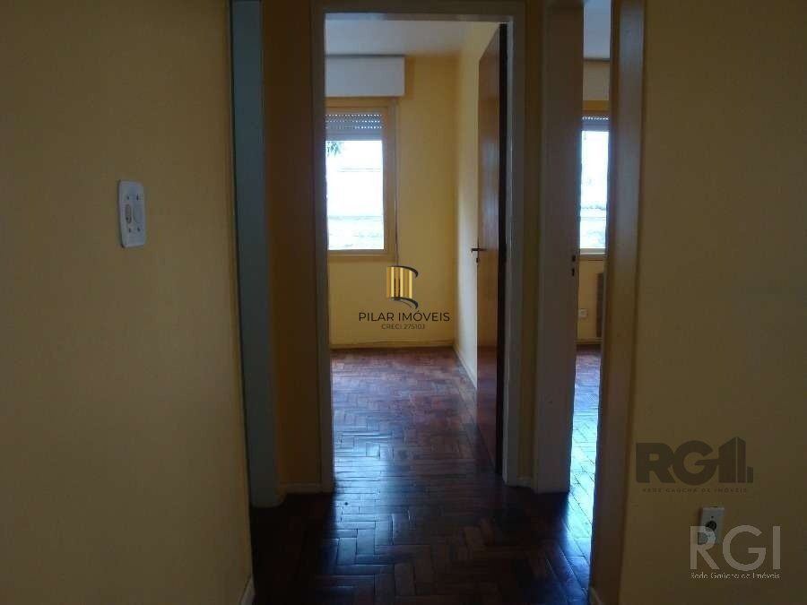 Apartamento no bairro São Sebastião de 2 dormitórios