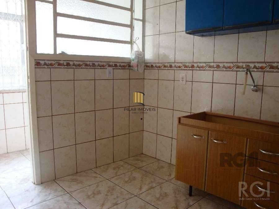 Apartamento no bairro São Sebastião de 2 dormitórios