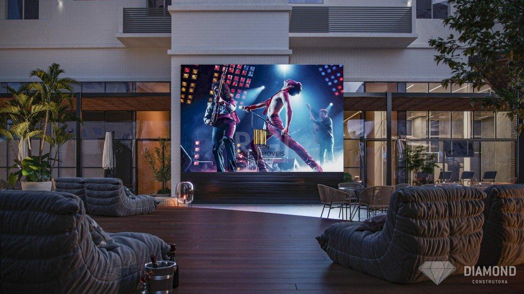 Apartamento 4 dormitórios no bairro Centro