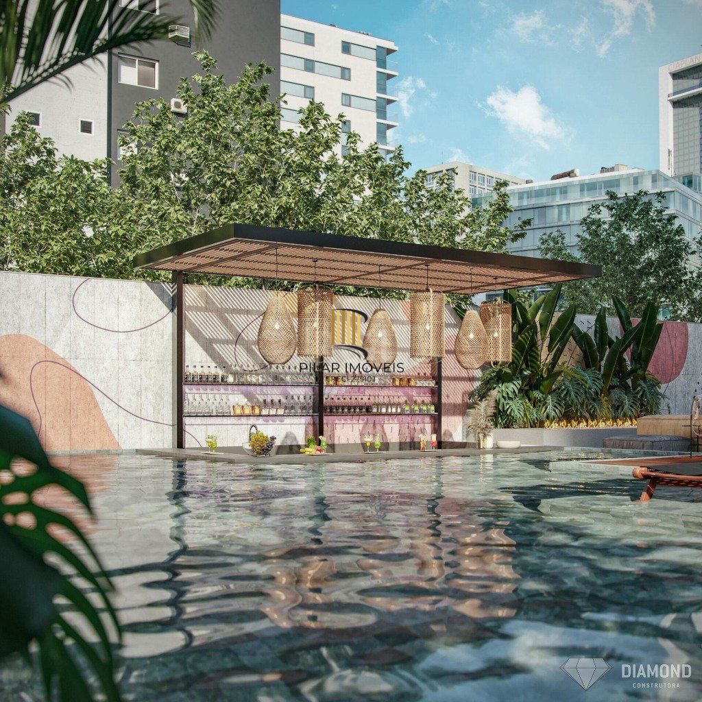 Apartamento 4 dormitórios no bairro Centro