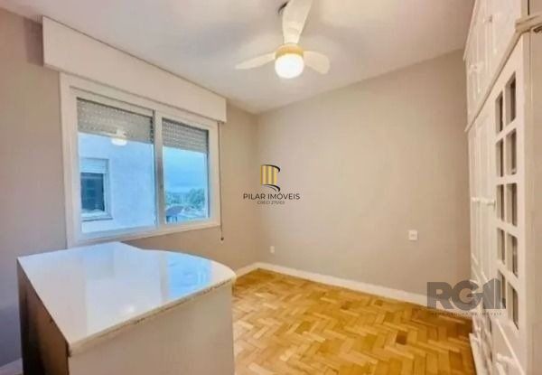 Apartamento no Partenon de 1 dormitório e vaga DESOCUPADO