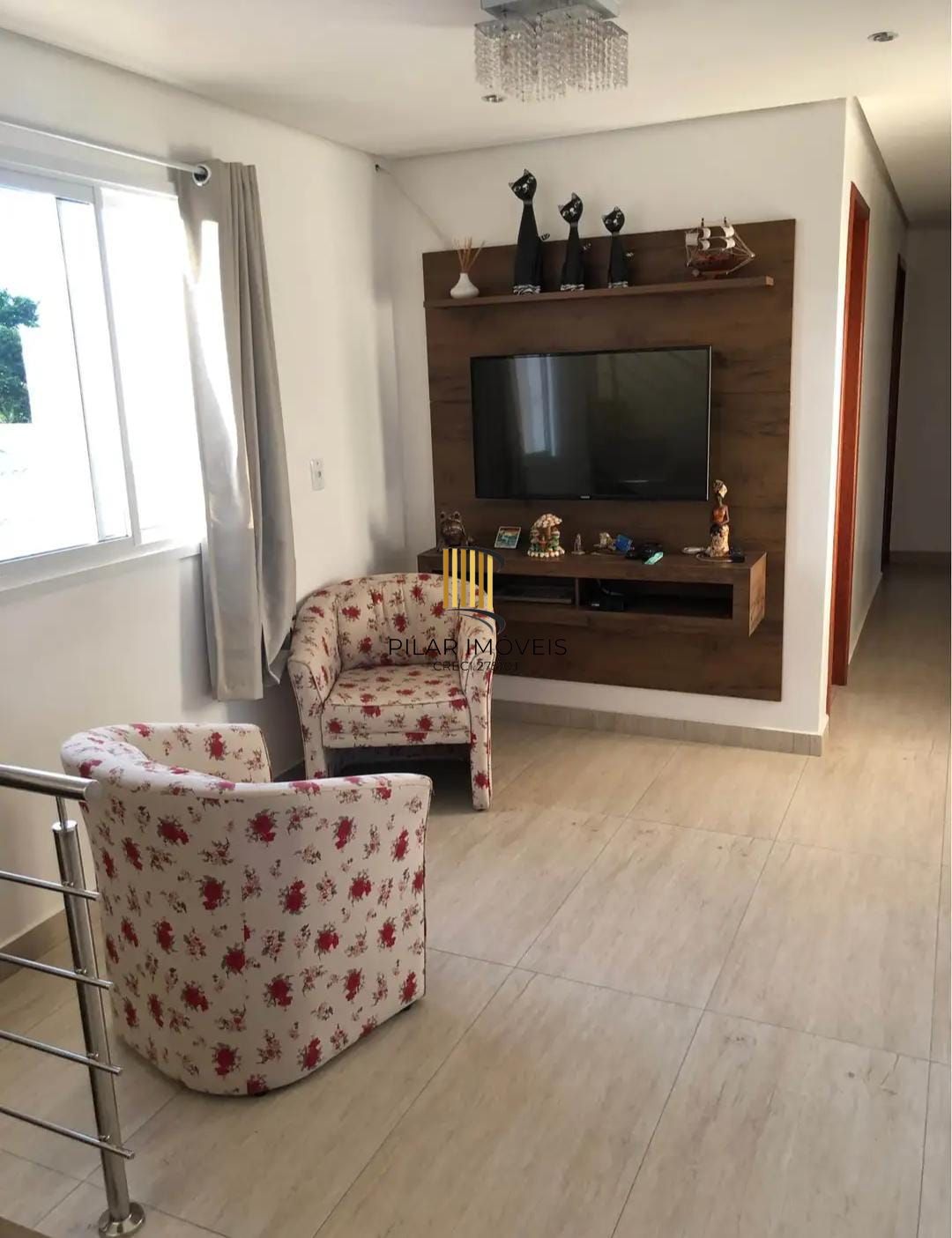 Casa 3 dormitórios no bairro Parque dos Eucalíptos