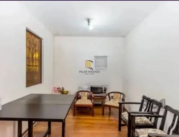 Casa sobrado no bairro Tristeza de 4 dormitórios