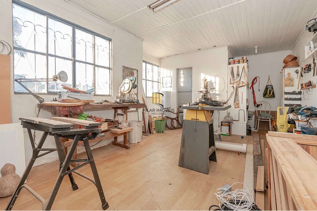 Casa 3 dormitórios no bairro Jardim do Salso