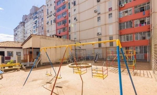 Apartamento JK no Humaitá